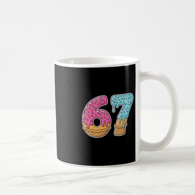 67 Glassis Meme Rolig Six Seven Gen Alpha S Kaffemugg (Höger)