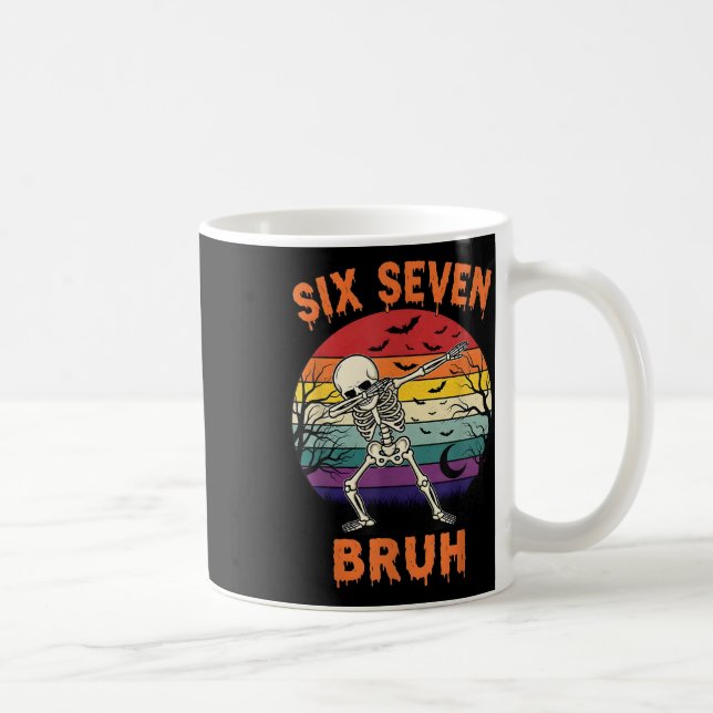67 Halloween Meme Six Sju Skelett Nummer Rolig  Kaffemugg (Höger)