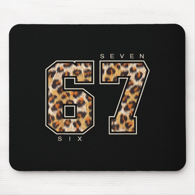 67 Leopard Pattern Retro Sixty Seven Animal Skin S Musmatta (Framsidan)