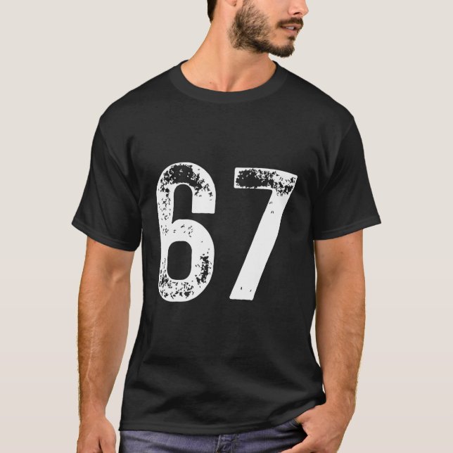 67 Lycklig-dagars Py-Distress T Shirt (Framsida)