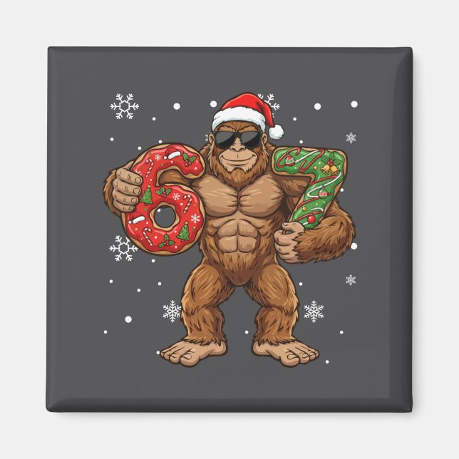 67 Meme Funny Big Foot Six Seven Christmas Xmas Sa Magnet (Framsidan)