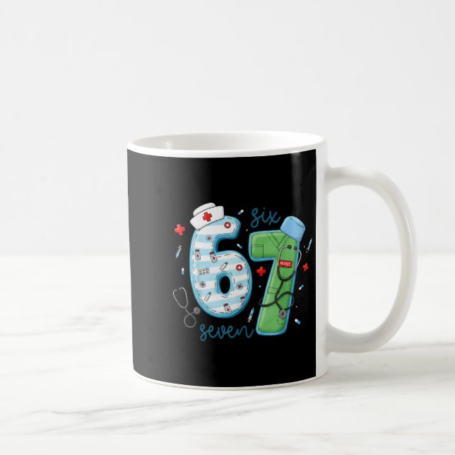67 Meme Funny School Nurse Six Seven Meme Nursing  Kaffemugg (Höger)