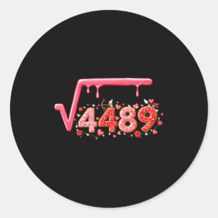 67 Meme Kvadratrot 4489 Slang Alla hjärtans dag Ma Runt Klistermärke