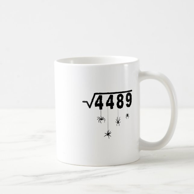 67 Meme Matematiklärare 6 7 Halloween Spindlar Kva Kaffemugg (Höger)