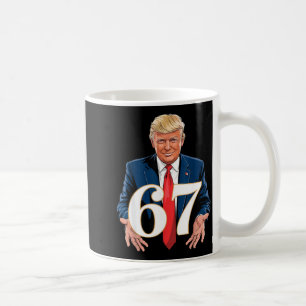 67 Meme Rolig Trump 67 Händer Meme Slang 6 7 Hände Kaffemugg