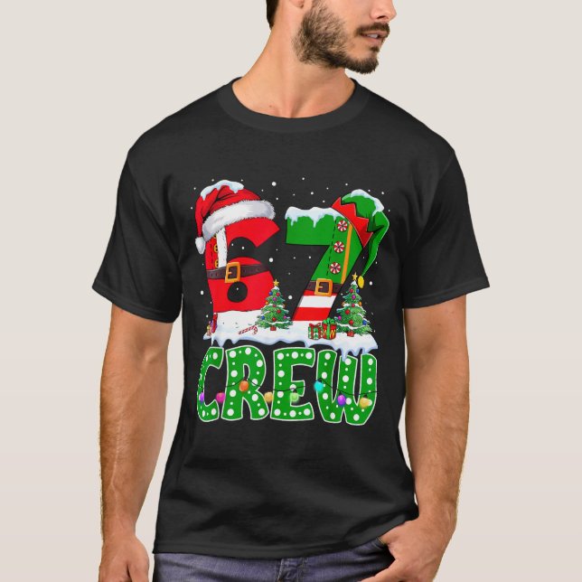 67 Meme Six Seven Christmas Crew Xmas Lights Famil T Shirt (Framsida)