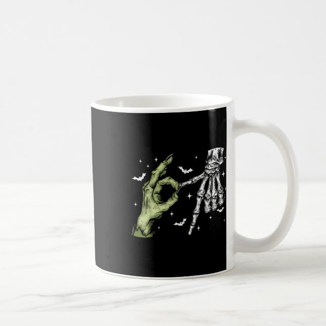 67 Meme Skelett Zombie Hand 6 7 Halloween Sex Sju Kaffemugg (Höger)