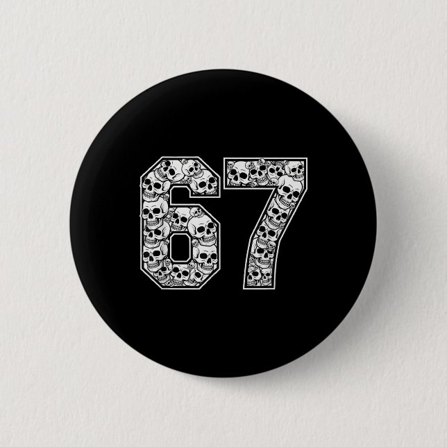 67 Meme Skull Pattern Graphic Halloween Number Art Knapp (Framsida)
