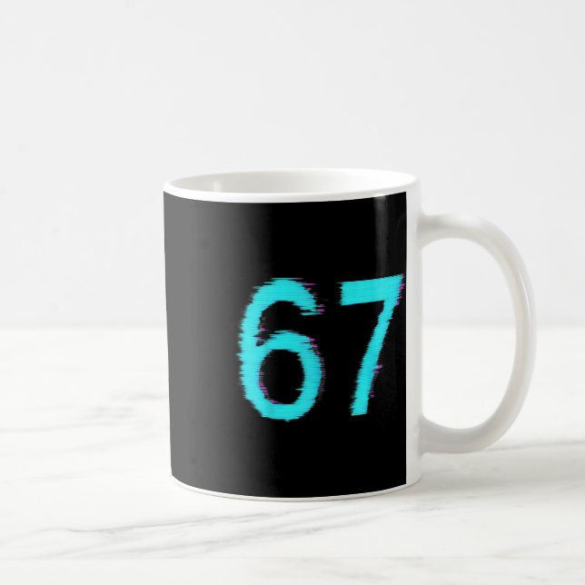 67 Meme Trending Gen Z Alpha Six Seven 6 7  Kaffemugg (Höger)