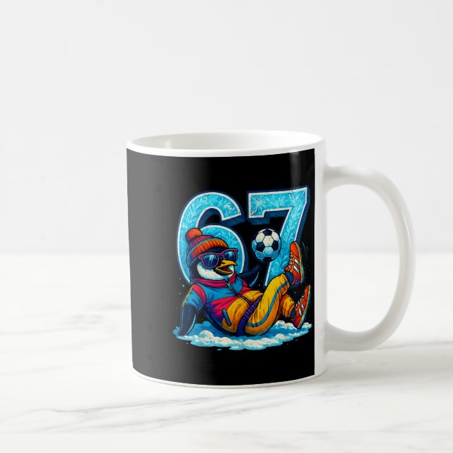 67 Penguin Soccer Funny Winter Meme Gift  Kaffemugg (Höger)
