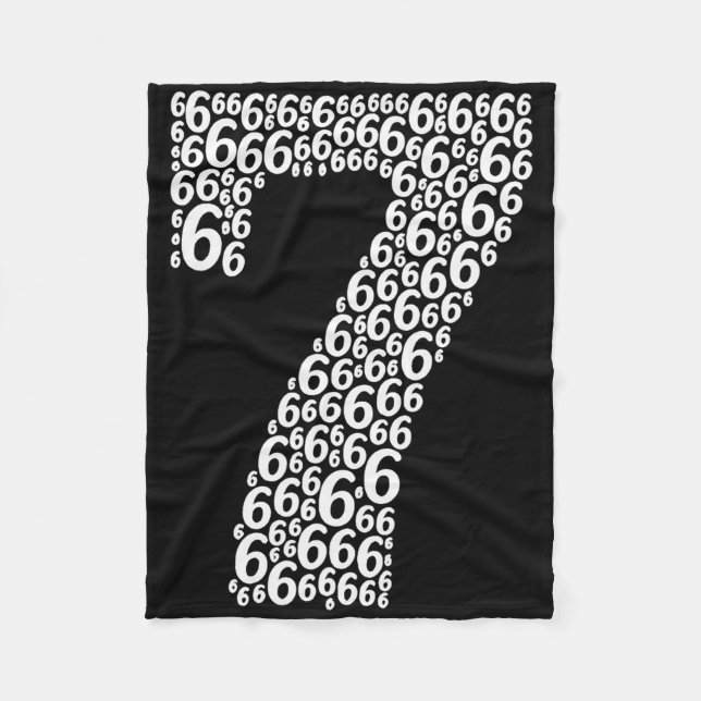 67 Sextio sju Halloween kostymdesign Roligt 6 7  Fleecefilt (Framsidan)
