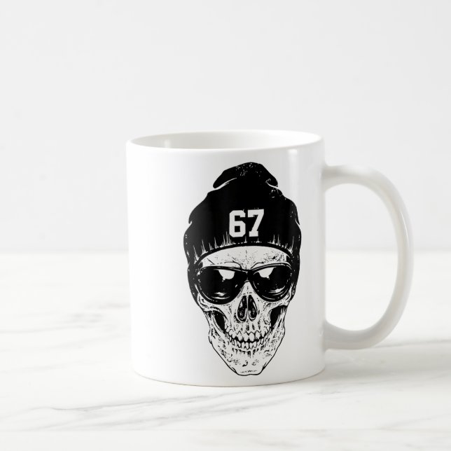 67 Six Seven 67 Meme Rolig Distressed 67 Nummer Sp Kaffemugg (Höger)