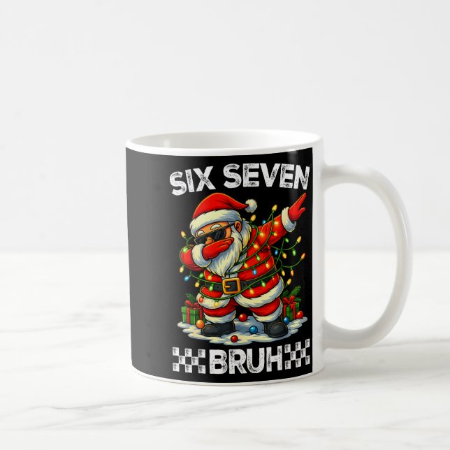 67 Six Seven Bruh Funny Christmas Dabbing Santa 6  Kaffemugg (Höger)