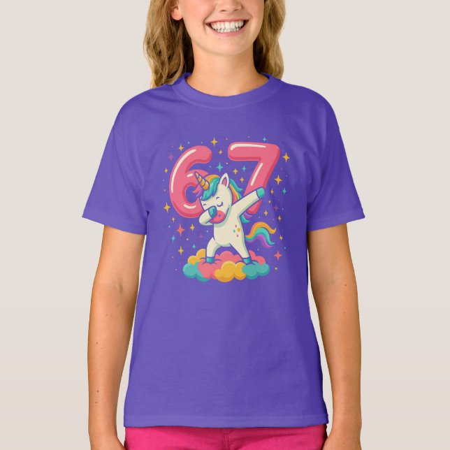 67 Six Seven Unicorn Retro Pop Culture T Shirt (Framsida)