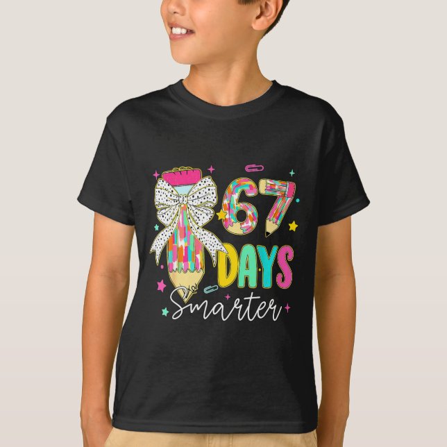 67th Day Of School 67 Days Smarter Coquette Bow Te T Shirt (Framsida)