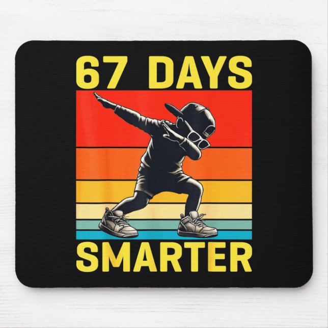 67th Day Of School 67 Days Smarter Dabbing Six Sev Musmatta (Framsidan)