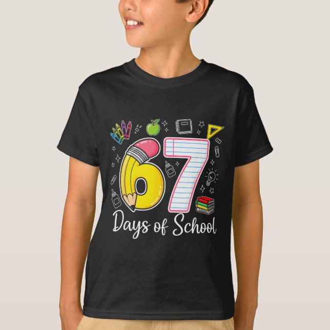 67th Day Of School 67 Six Seven Math Teacher Kids  T Shirt (Framsida)