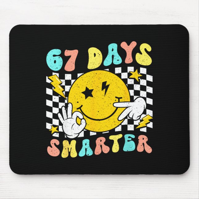 67th Day Of School Shirt 67 Days Smarter Teacher B Musmatta (Framsidan)