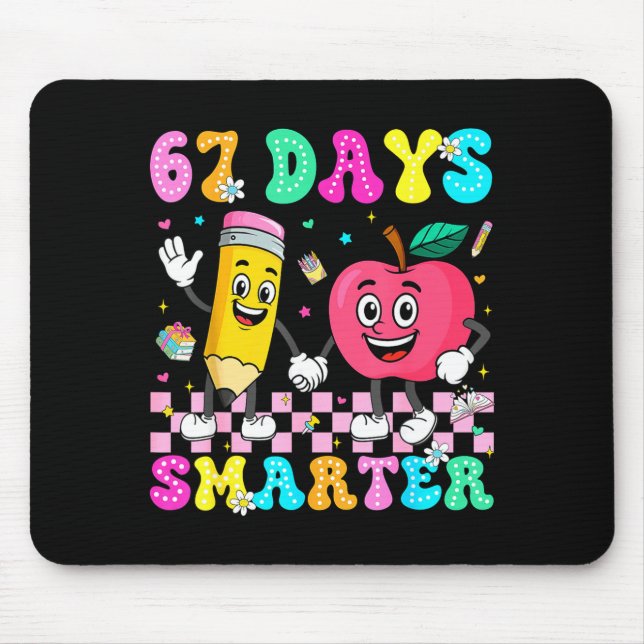 67th Day Of School Shirt 67 Days Smarter Teacher B Musmatta (Framsidan)
