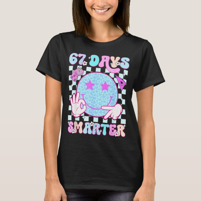 67th Day Of School Shirt 67 Days Smarter Teacher B T Shirt (Framsida)