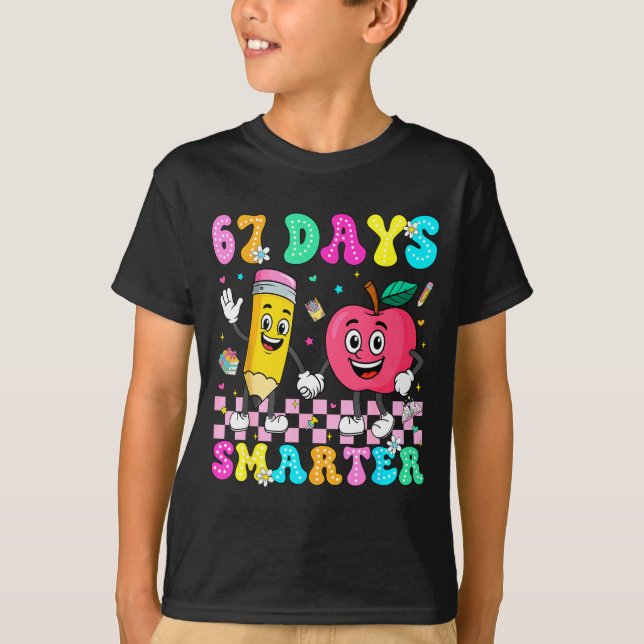 67th Day Of School Shirt 67 Days Smarter Teacher B T Shirt (Framsida)