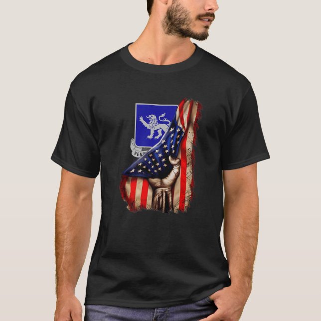68:e arméregimen - Amerikanska Flagga T Shirt (Framsida)