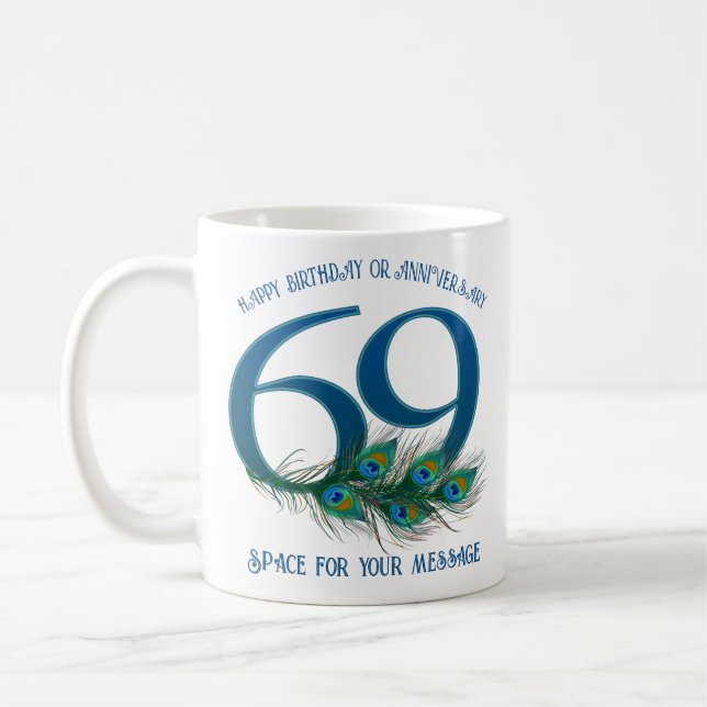 69-års födelsedag eller årsdag Påfågel Fjäder Kaffemugg (Vänster)