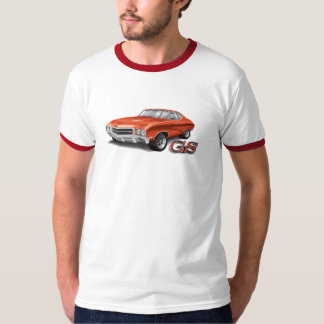 69 Buick GS i rött på Ringerutslagsplats Tee