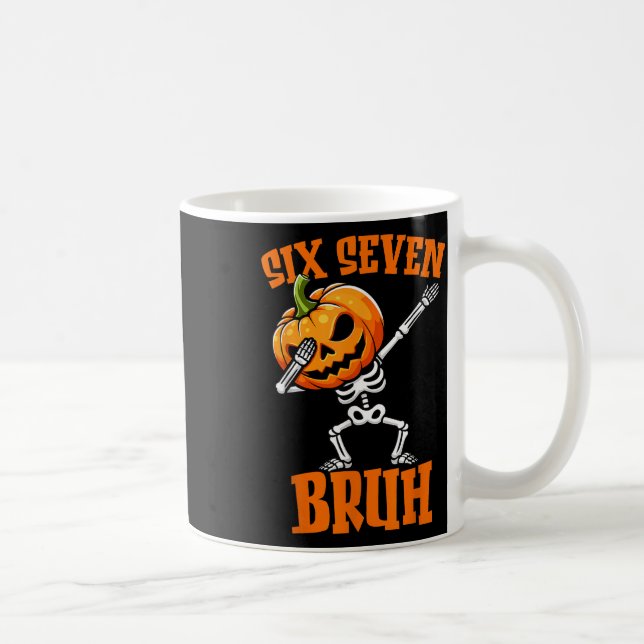 6 7 Halloween 67 Meme Sex Sju Dabbing Gen Alpha  Kaffemugg (Höger)
