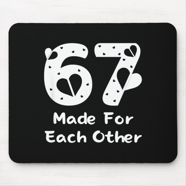 6 7 Made For Each Other, Red 67 Christmas Couple V Musmatta (Framsidan)