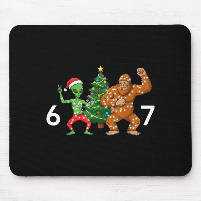 6 7 Meme Christmas Alien Sasquatch Six Seven Fun  Musmatta (Framsidan)