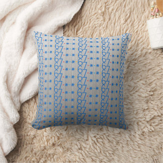 6 7 Pillow Kudde
