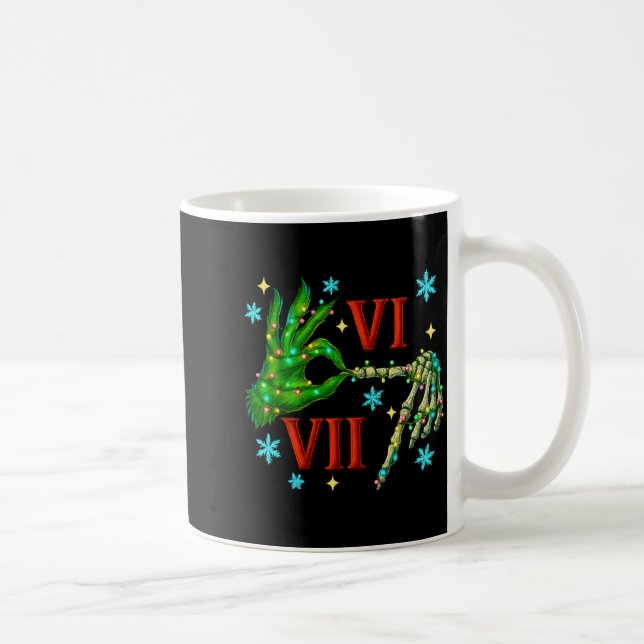 6 7 Six Seven Meme Christmas Hand Gen Z Alpha Xmas Kaffemugg (Höger)
