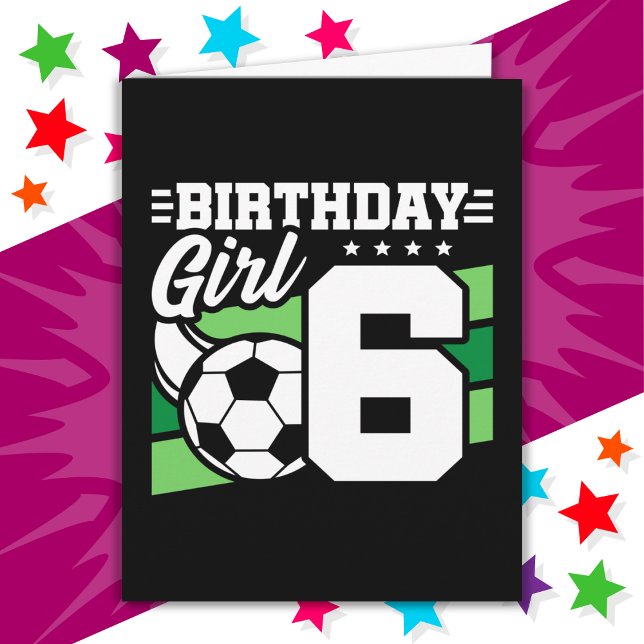 6 års gammal fotbollsflicka i Party 6e Kort (Skapare uppladdad)