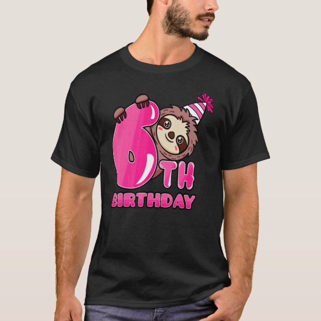 6e Birthday Sloth Theme Bday Party Firande 6 T Shirt (Framsida)