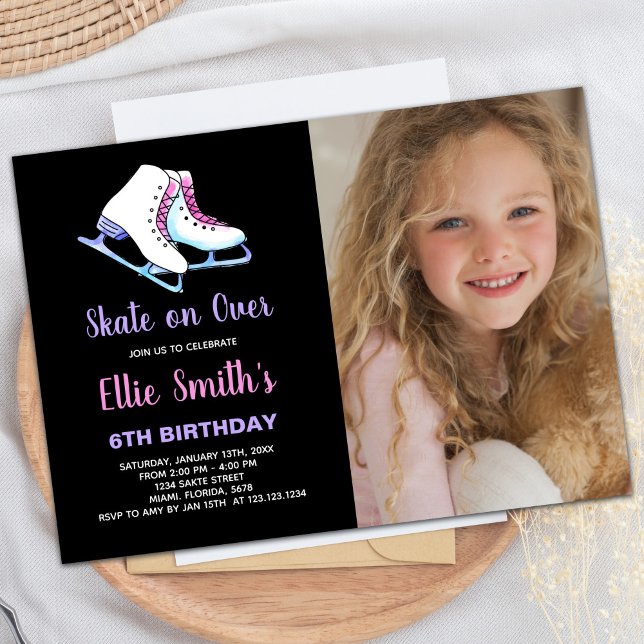 6e Black Lila Ice Photo Skating Birthday Inbjudningar (6th Black Purple Ice Photo Skating Birthday Invitation)
