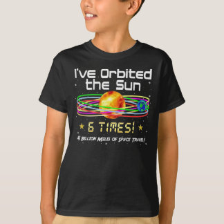 6e födelsedag! 6e-omgången i Sol! Gift T-Shirt