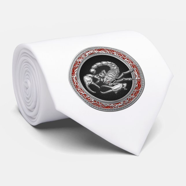 [700] Skorpion on Black i Silver Slips (Rullad)