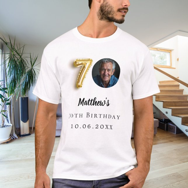 70-årsdag, foto av guld t shirt (Skapare uppladdad)