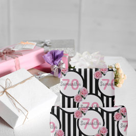 70-årsdagen chic rosa ros svartvit rand presentpapper