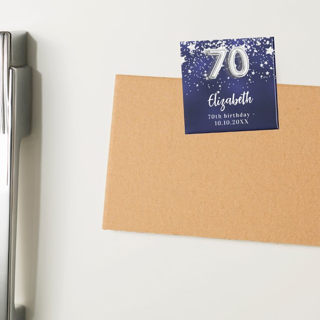 70:e födelsedag - marinblå silver-stjärnor magnet (Skapare uppladdad)