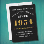 70:e födelsedagen 1954, svart Personlig Guld för h Inbjudningar<br><div class="desc">Elegant Black och Guld 70:e födelsedagsinbjudan - Skapa din egen Personlig design. När du ställer in ett steg för ett anmärkningsvärt firande börjar du med perfektens inbjudan. Vår elegant Black och 70-årsinbjudan till guld är perfektens val för denna milstolpe-händelse. Den här inbjudan, som är full av sofistikering och som i...</div>