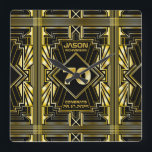 70:e födelsedagen Art Deco Guld Black Underbar Gat Fyrkantig Klocka<br><div class="desc">Fira din milstolpe-födelsedag i stil med denna unika Art Deco-stil,  Underbarare Gatsby-inspirerad design med geometriska former i ljusa guld framför svart bakgrund. En elegant,  klassig,  könsneutral perfekt för att hedra minnet av den speciellare födelsedagen med den jazzinartade smak som präglar de rinnande tjugoårhundradena.</div>