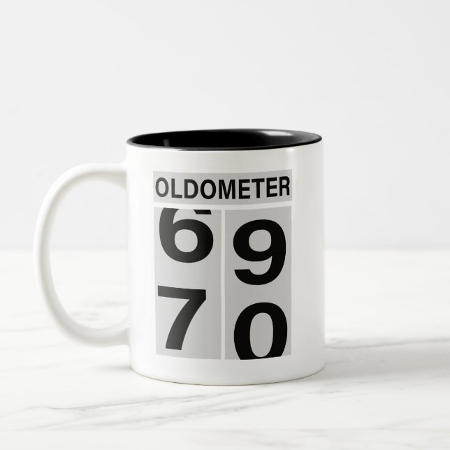 70:e födelsedagsmorgonen Oldometer Två-Tonad Mugg (Vänster)