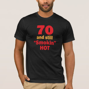 70 gammala år och hoade stilla Smokin Tee Shirt