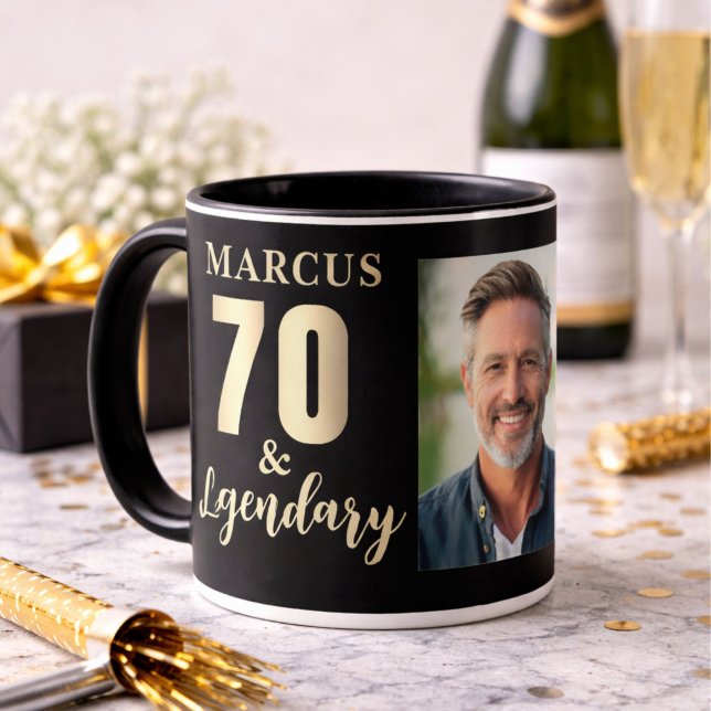 70 & Legendärt Guld 70-års födelsedagsfoto Mugg (Skapare uppladdad)