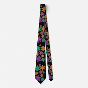 70-talets Stil-blommor på svart bakgrund Slips