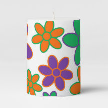 70-talets Stil Flowers Pillar Candle