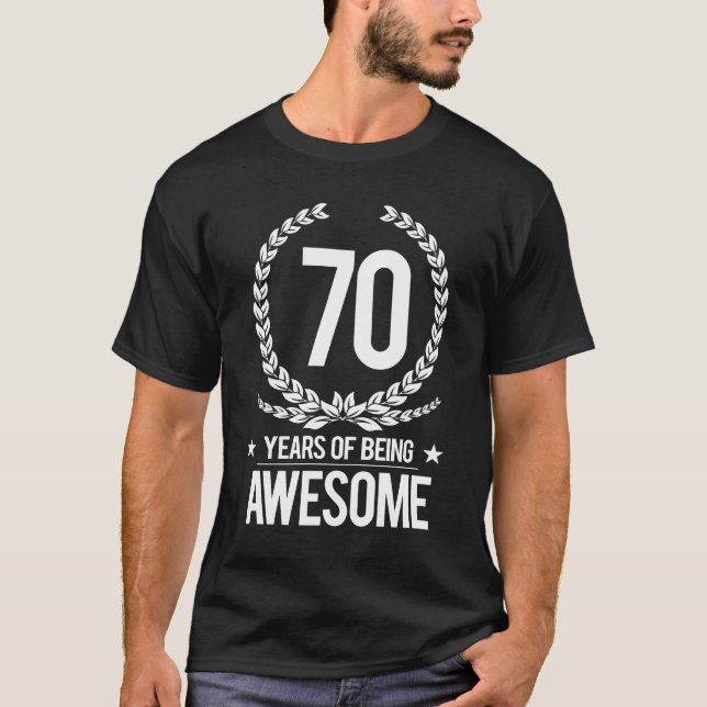 70th Födelsedag (70 år av att vara enorma) T-shirt (Framsida)