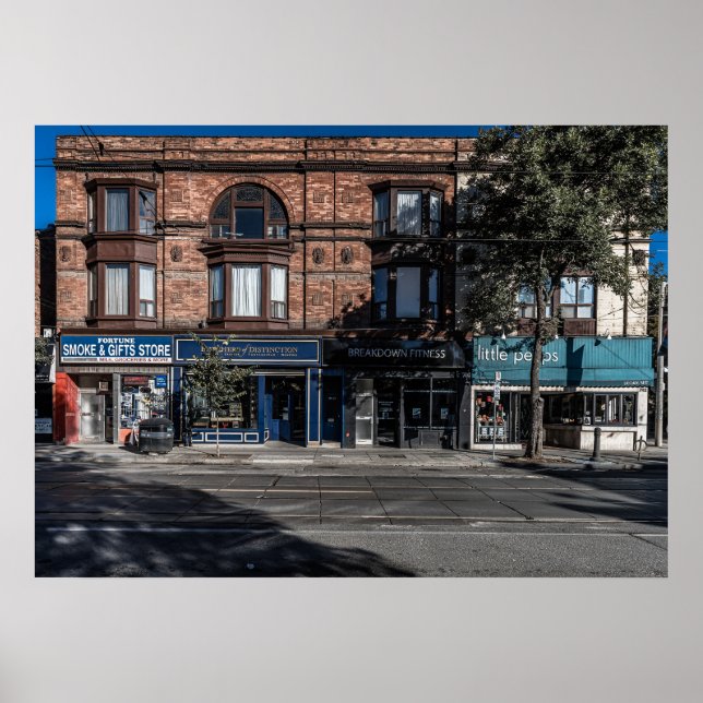 736-742 Queen St E 1 Färg Version Poster (Framsidan)